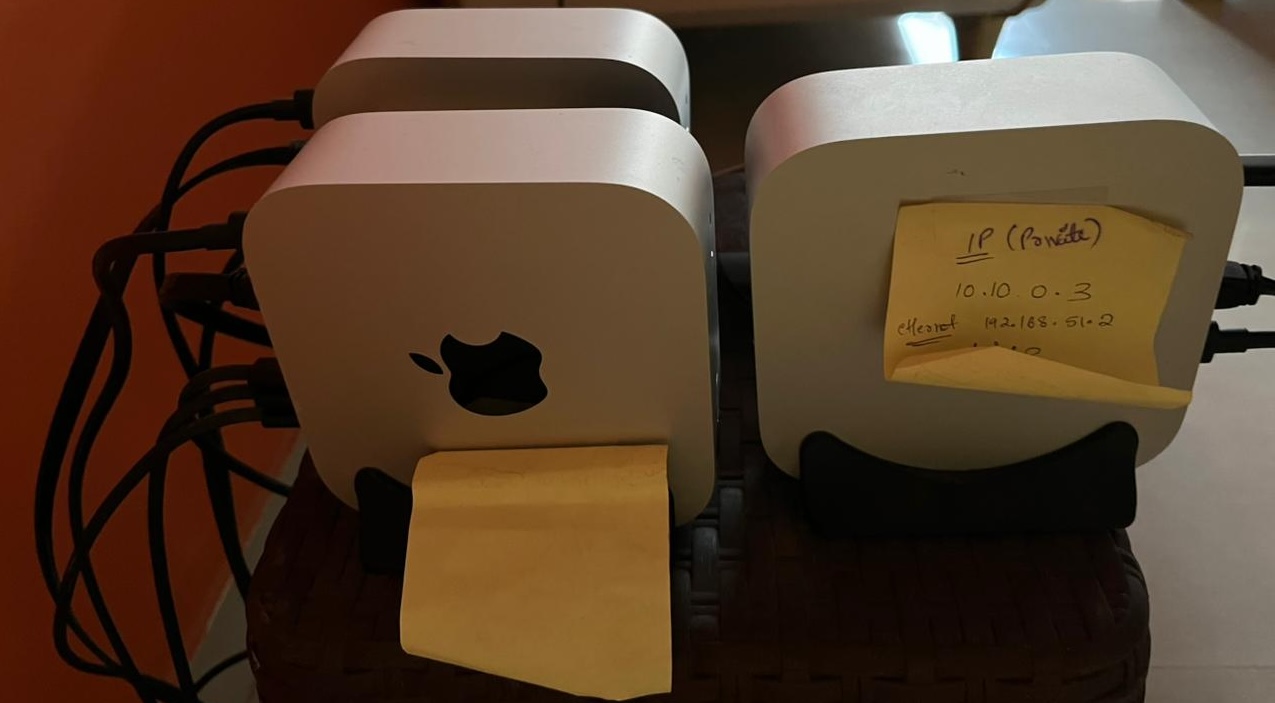 My Mac Minis Cluster